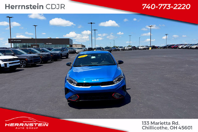 Used 2023 Kia Forte GT-Line FWD image 2