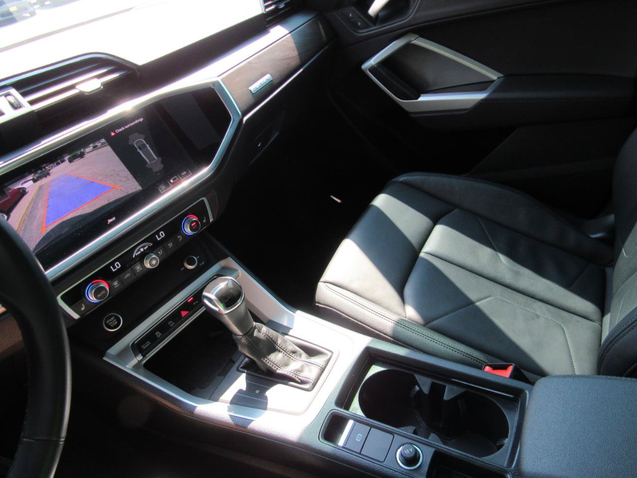 Used 2021 Audi Q3 2.0T Premium Plus w/ Premium Plus Package AWD/4WD image 31