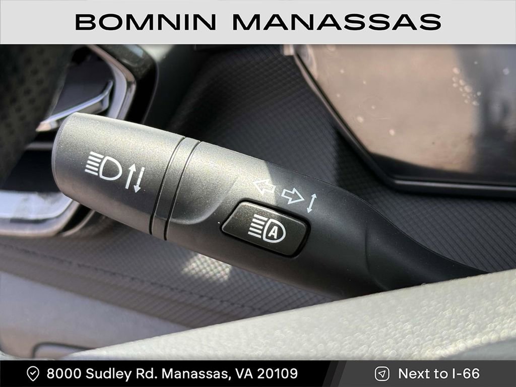 Used 2024 Chevrolet TrailBlazer LT w/ Driver Confidence Package image 27