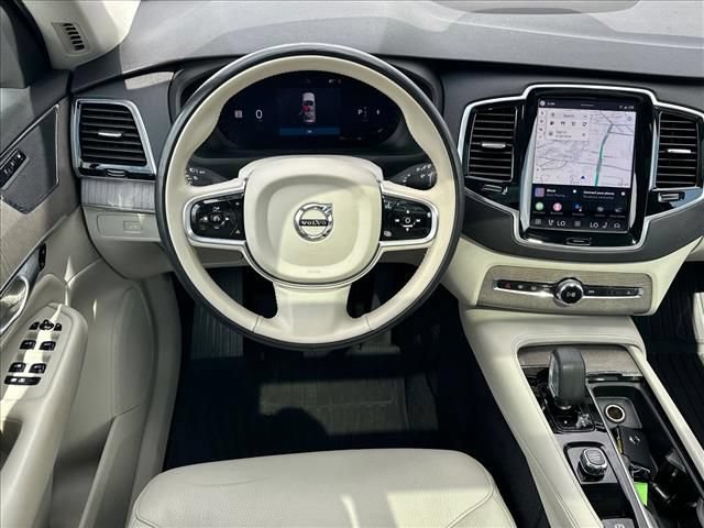 Used 2023 Volvo XC90 B6 Plus w/ Protection Package Premier AWD/4WD image 14