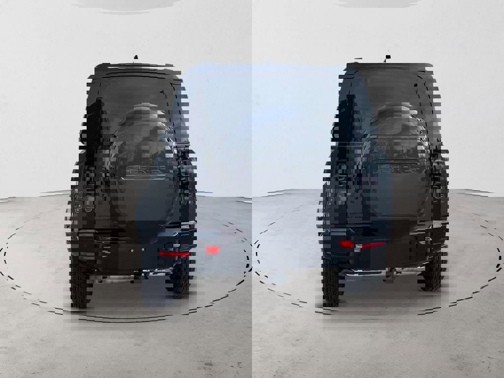 New 2026 Land Rover Defender 110 X image 4