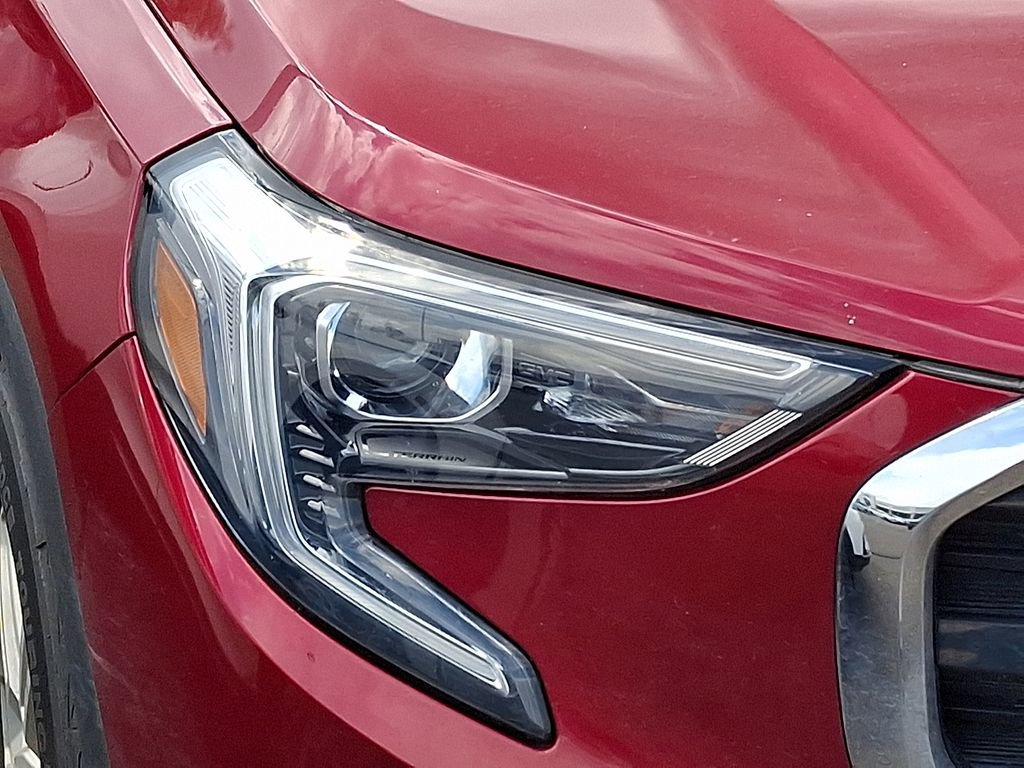 Used 2020 GMC Terrain SLE w/ Driver Convenience Package image 9