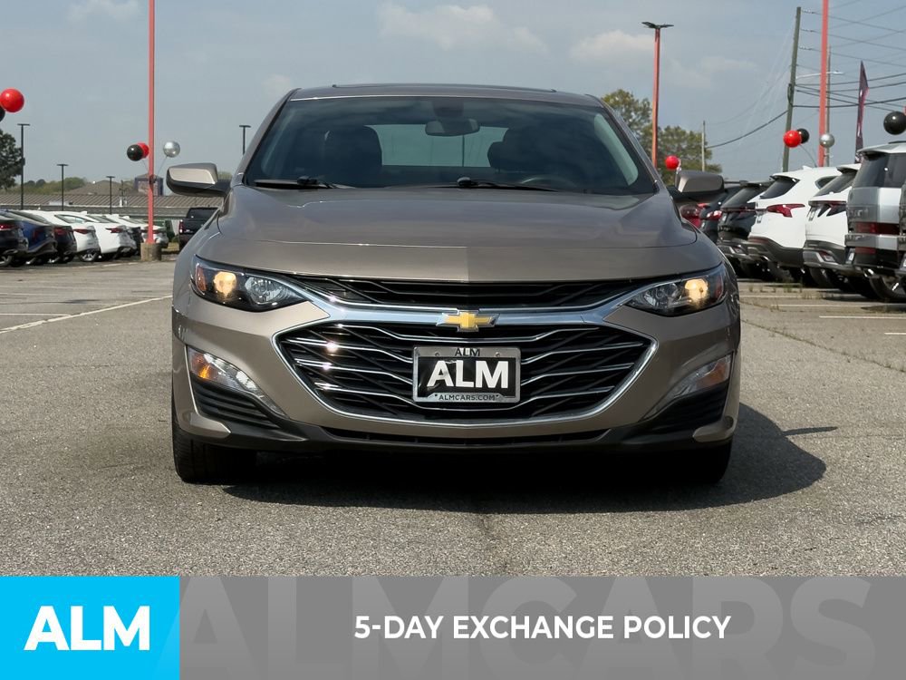 Used 2022 Chevrolet Malibu LT image 3