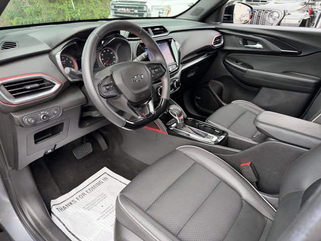 Used 2021 Chevrolet TrailBlazer RS w/ Sun and Liftgate Package AWD/4WD image 13