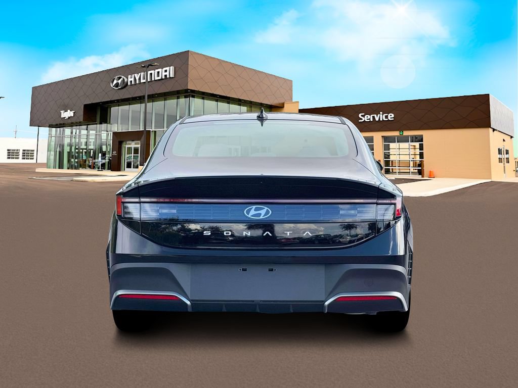 New 2026 Hyundai Sonata SE FWD image 6