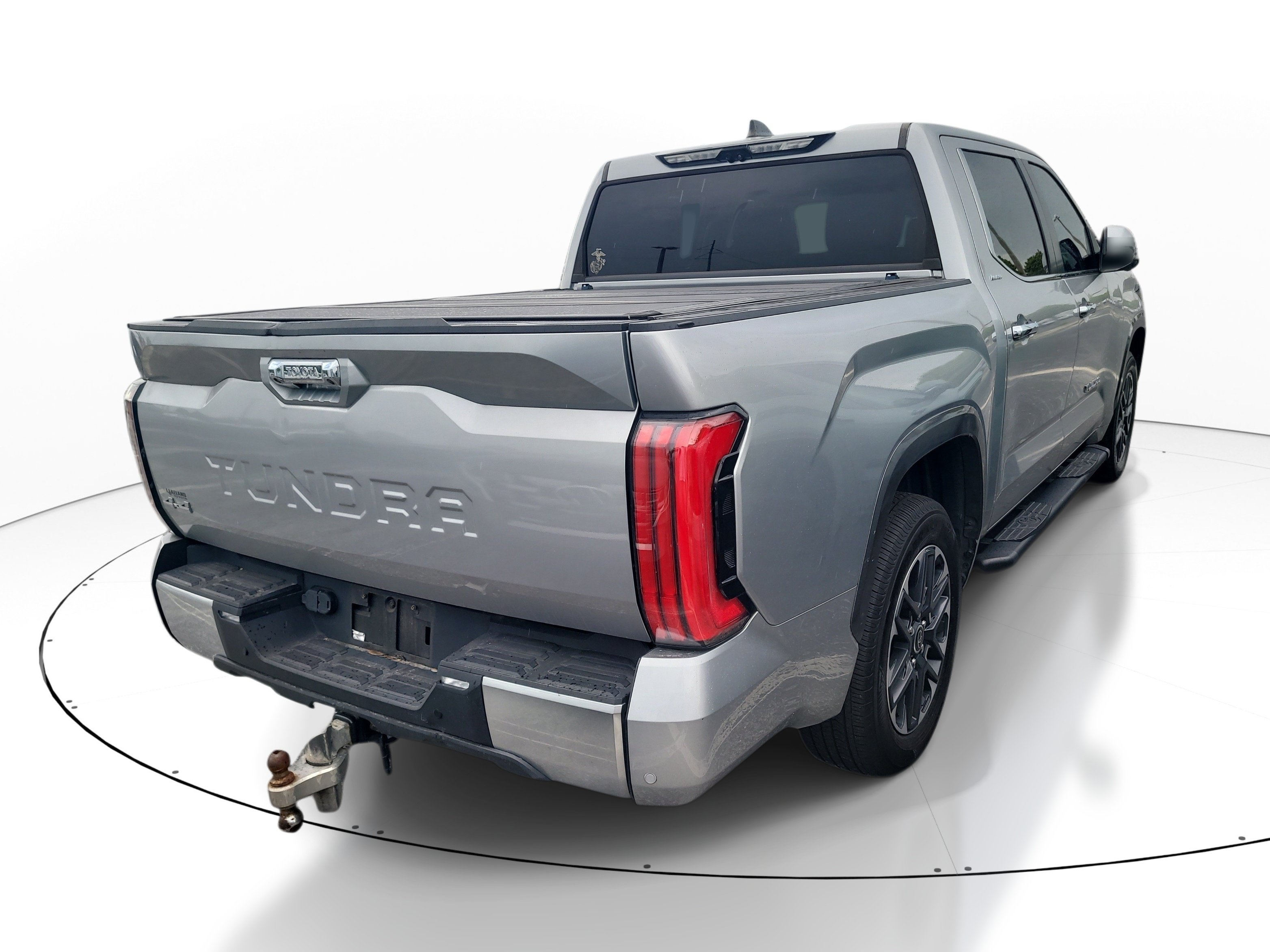 Used 2024 Toyota Tundra Limited AWD/4WD image 7