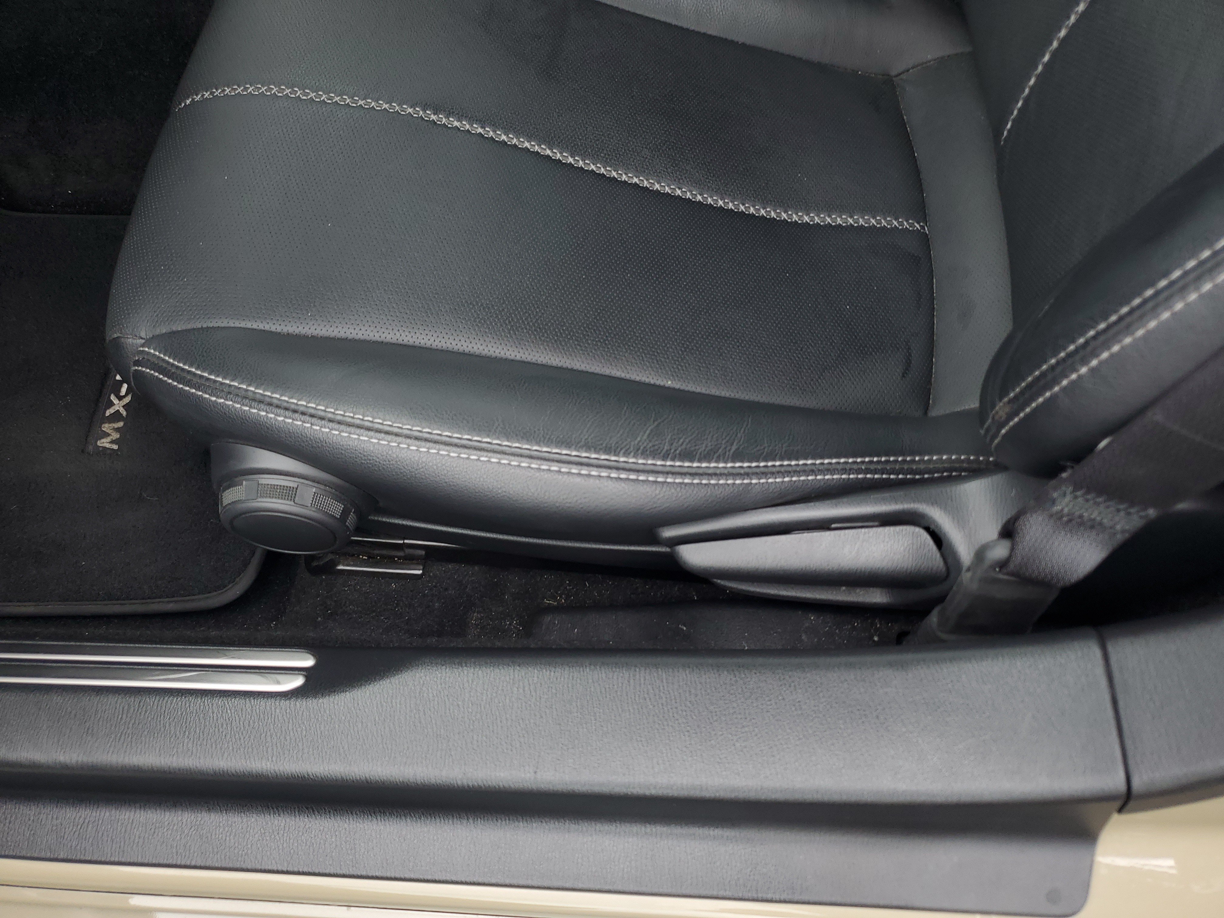 Used 2023 MAZDA MX-5 Miata Grand Touring RWD image 13