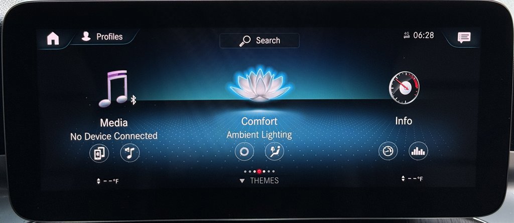 Used 2021 Mercedes-Benz GLC 300 4MATIC w/ AMG Line image 64