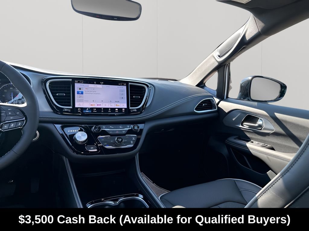 New 2026 Chrysler Pacifica Limited w/ S Appearance Package FWD image 25