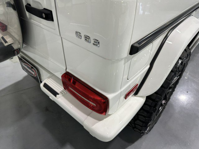 Used 2017 Mercedes-Benz G 63 AMG 4MATIC image 29