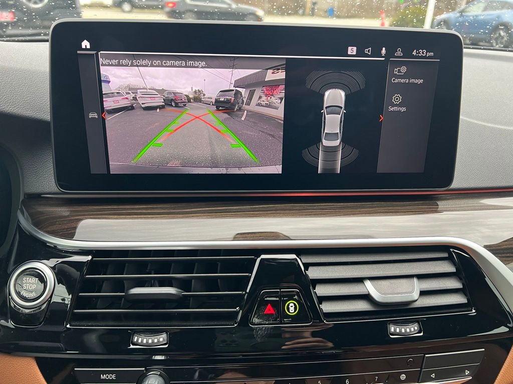 Used 2023 BMW 540i xDrive w/ Convenience Package image 44