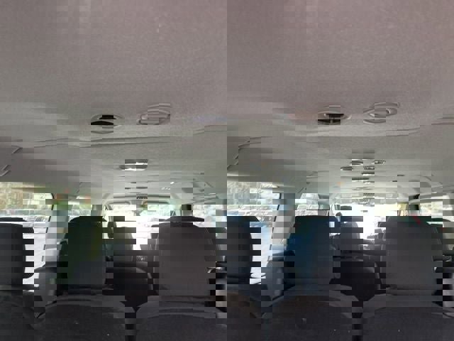 Used 2023 Ford Transit 350 XLT image 9