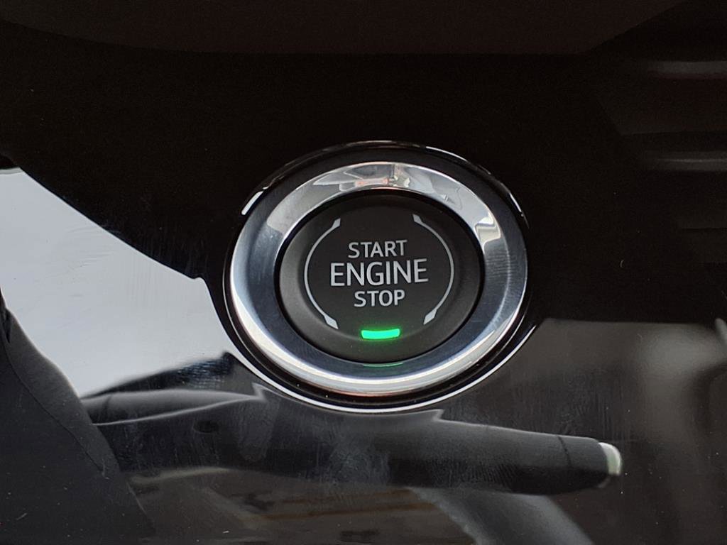 New 2025 Buick Envision Sport Touring image 24