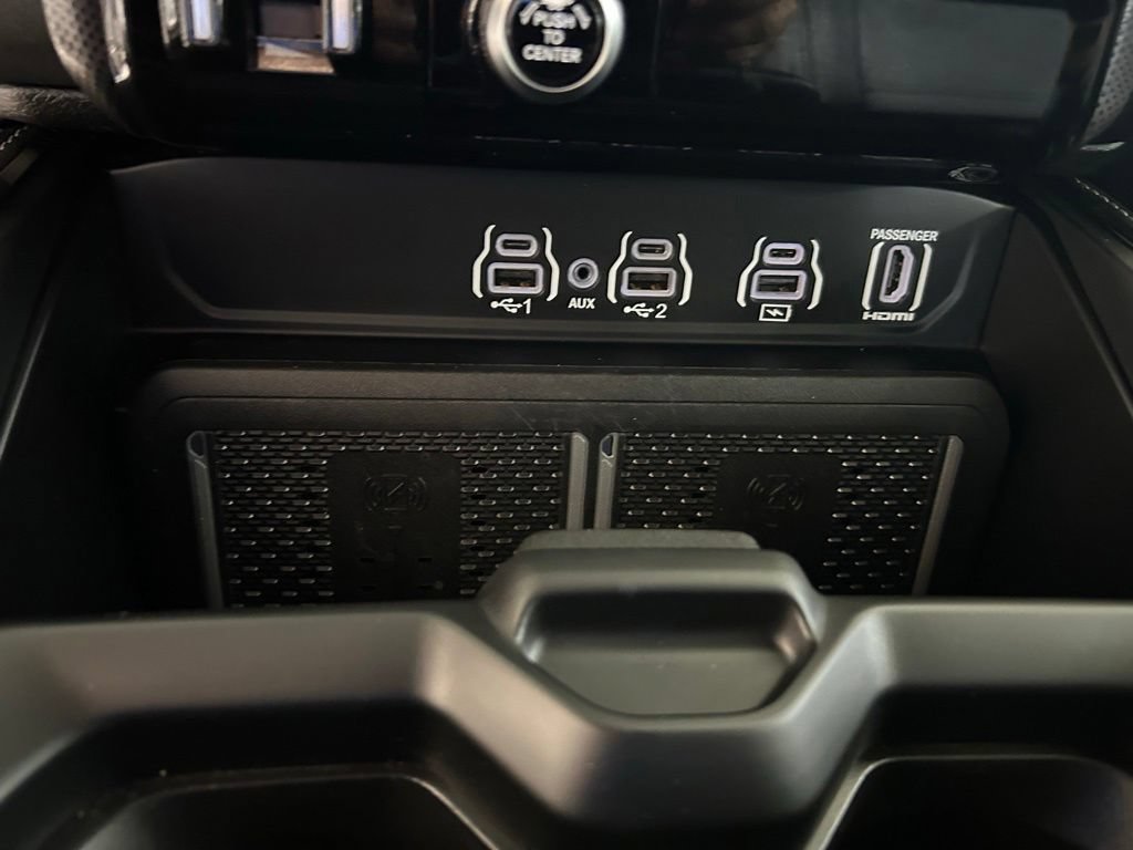 Used 2025 RAM 2500 Limited AWD/4WD image 57