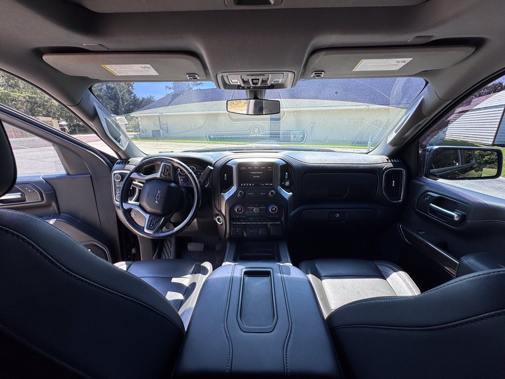 Used 2020 Chevrolet Silverado 1500 LT Trail Boss w/ Midnight Edition AWD/4WD image 14