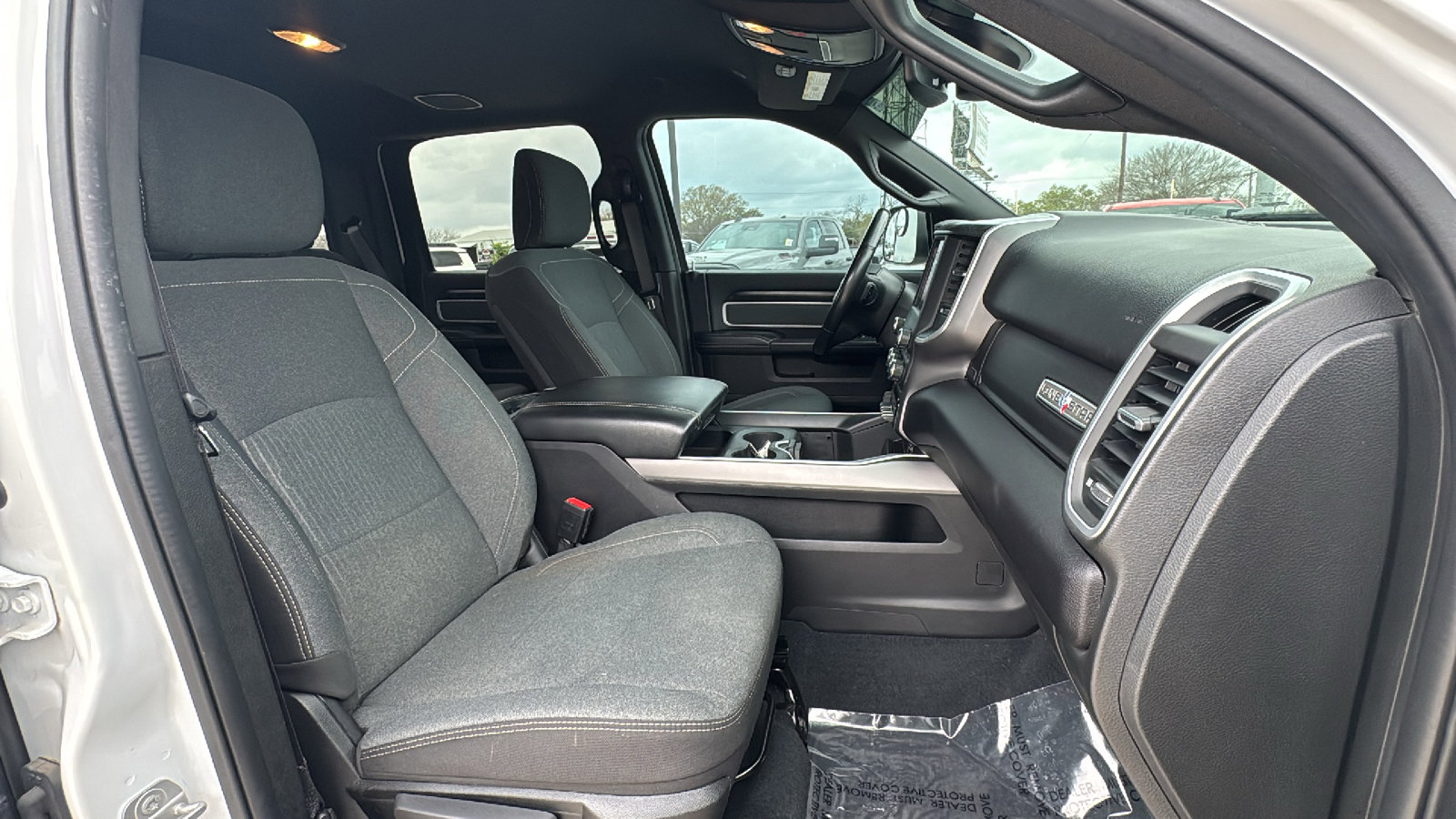 Used 2022 RAM 2500 Lone Star w/ Night Edition image 27