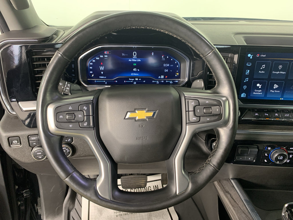 Used 2024 Chevrolet Silverado 1500 LTZ AWD/4WD image 19