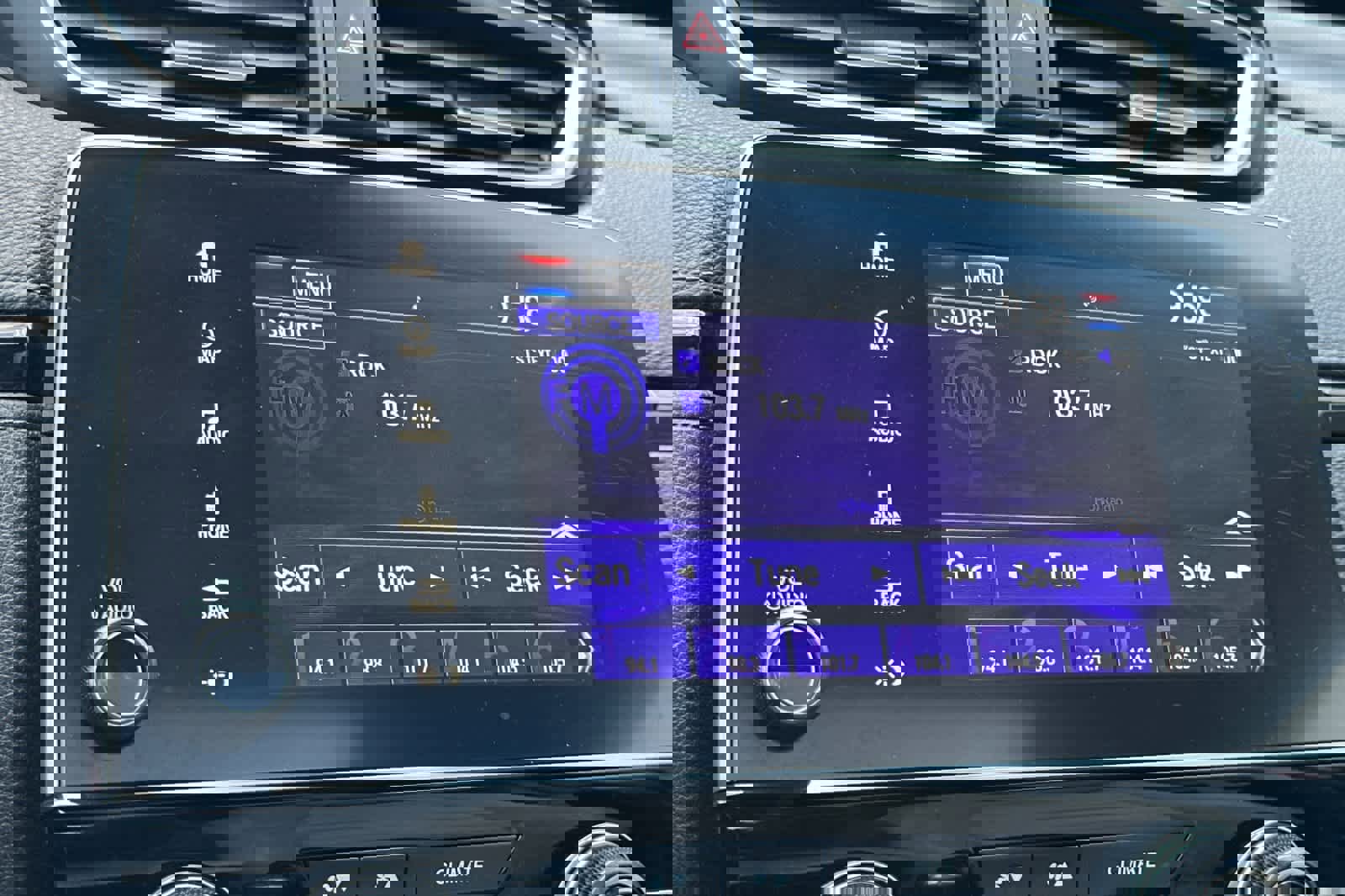 Used 2019 Honda CR-V Touring image 18