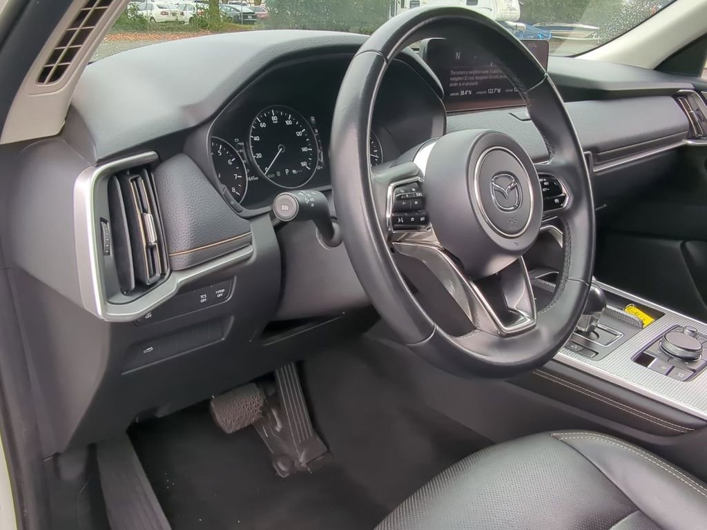 Used 2024 MAZDA CX-90 3.3 Turbo w/ Preferred Plus image 18