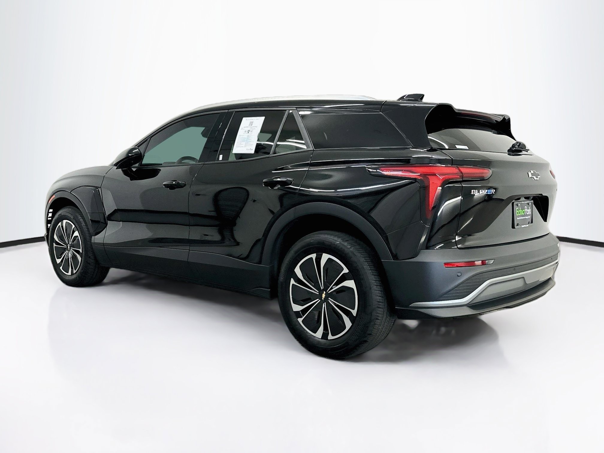 Used 2024 Chevrolet Blazer EV LT AWD/4WD image 5