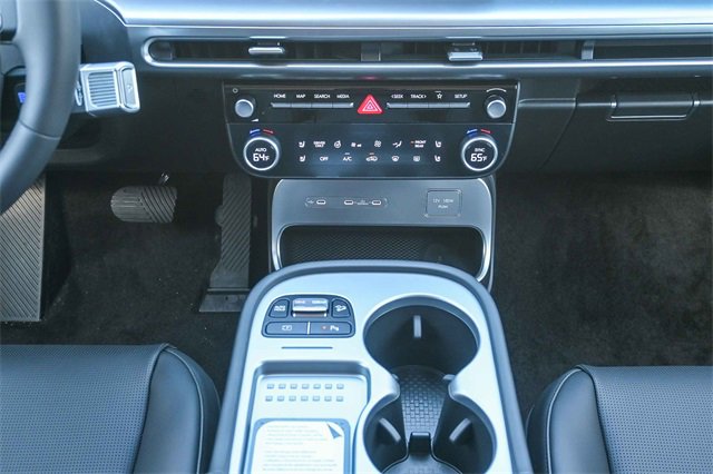 New 2026 Hyundai Ioniq 9 SEL image 15