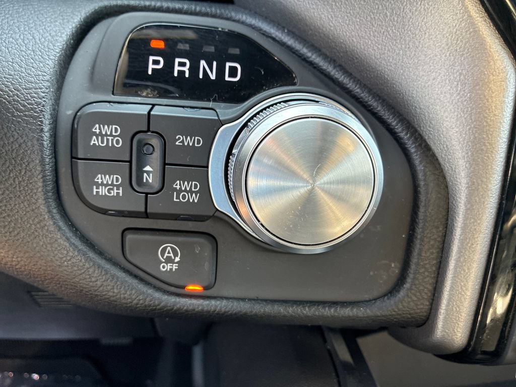 Used 2026 RAM 1500 Laramie AWD/4WD image 10