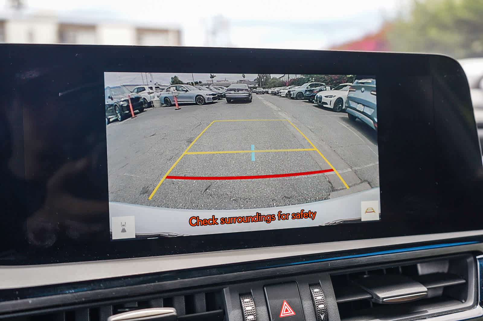 Used 2025 Lexus ES 300h w/ Premium Package FWD image 32