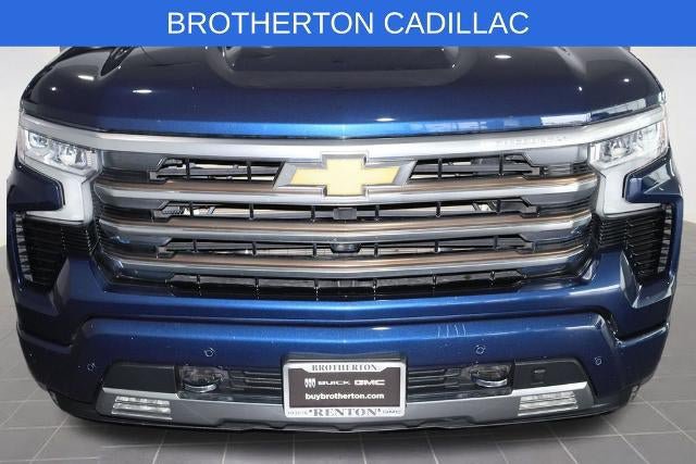 Used 2022 Chevrolet Silverado 1500 High Country w/ Technology Package AWD/4WD image 12