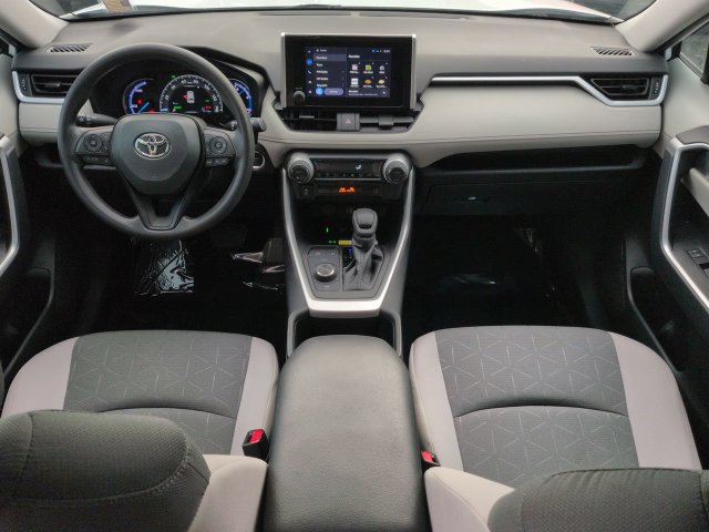 Used 2024 Toyota RAV4 XLE AWD/4WD image 15