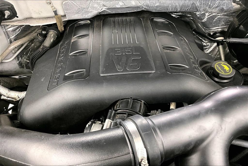 Used 2014 Ford F150 Platinum image 33