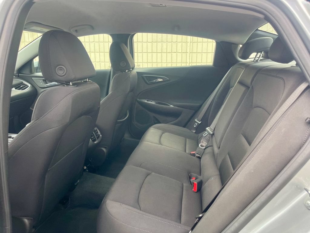 Used 2025 Chevrolet Malibu LT FWD image 10