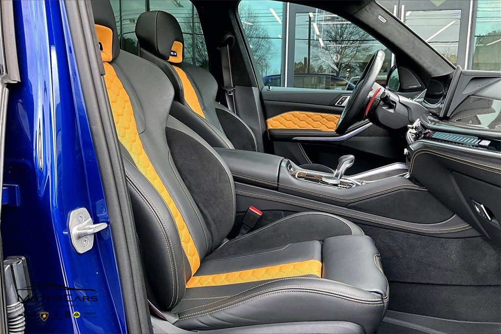 Used 2024 BMW X5 M Competition image 9