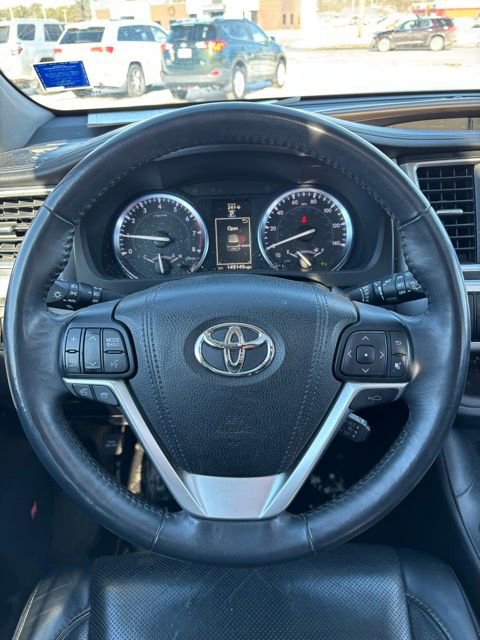 Used 2015 Toyota Highlander Limited Platinum image 27