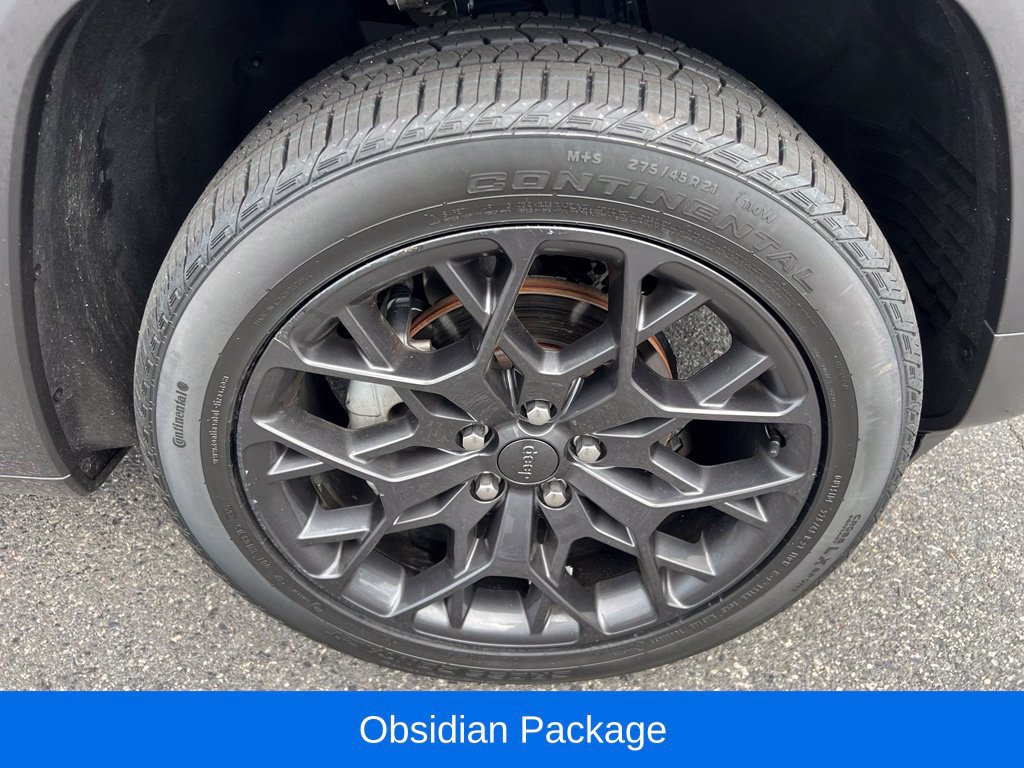 Used 2025 Jeep Grand Cherokee Summit w/ Obsidian Package AWD/4WD image 16
