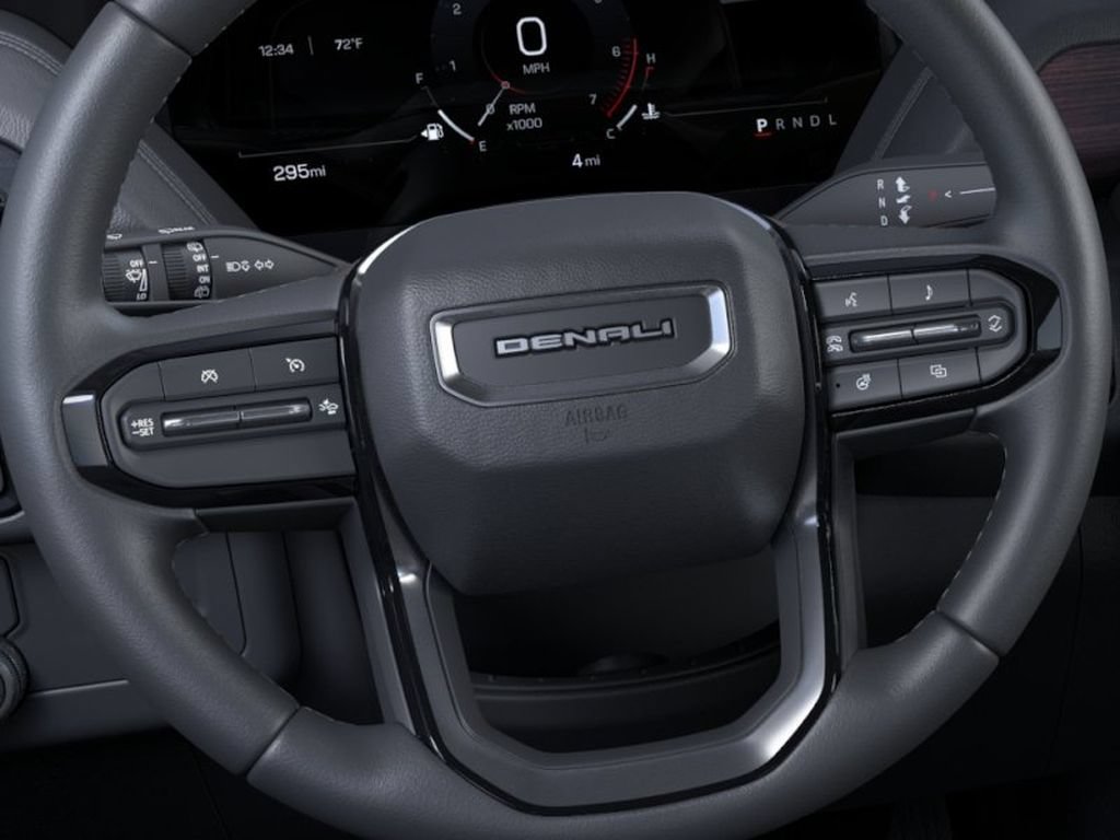 Used 2025 GMC Yukon Denali w/ Sun & Power Step Package AWD/4WD image 19