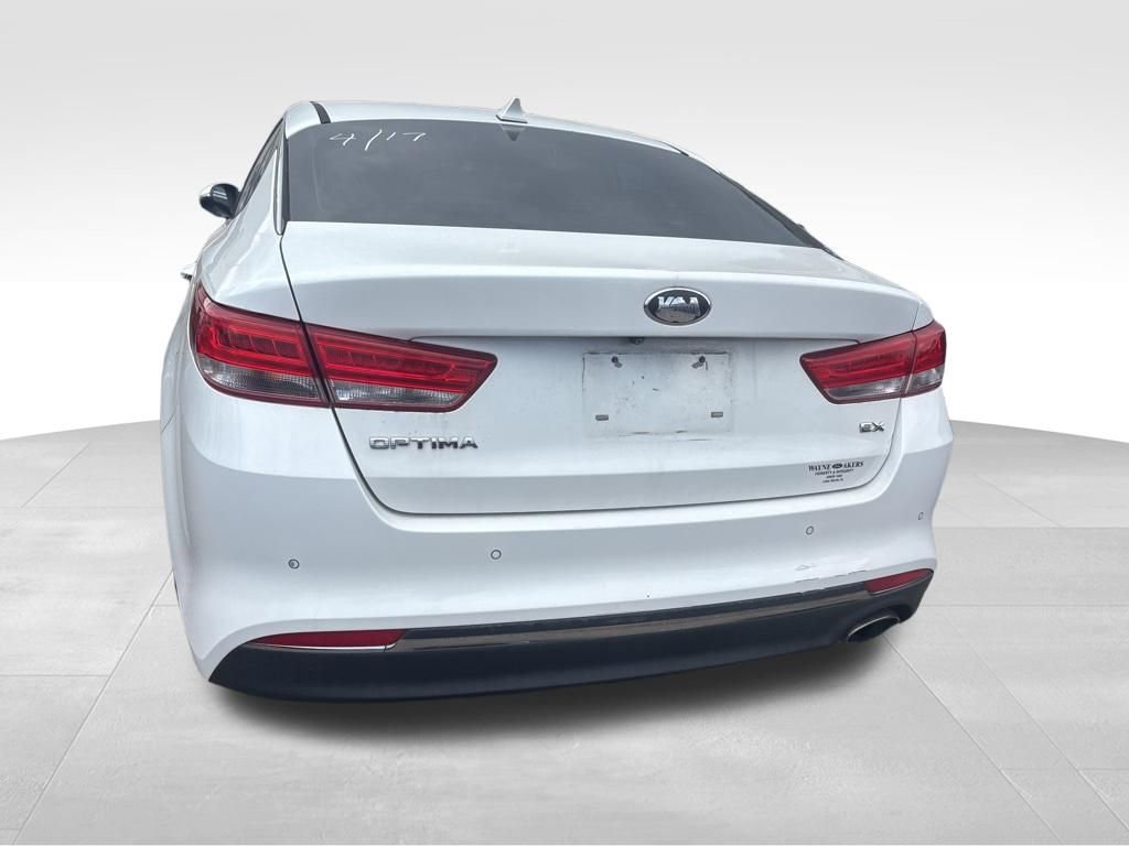 Used 2018 Kia Optima EX FWD image 12