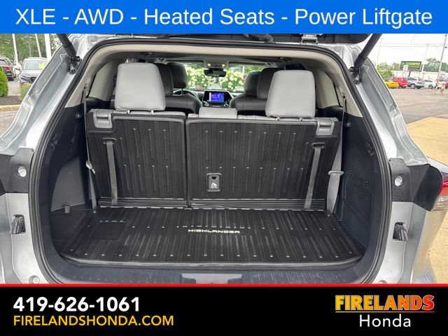 Used 2024 Toyota Highlander XLE AWD/4WD image 36