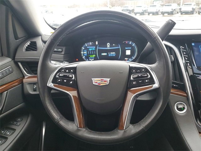 Used 2020 Cadillac Escalade Luxury image 28