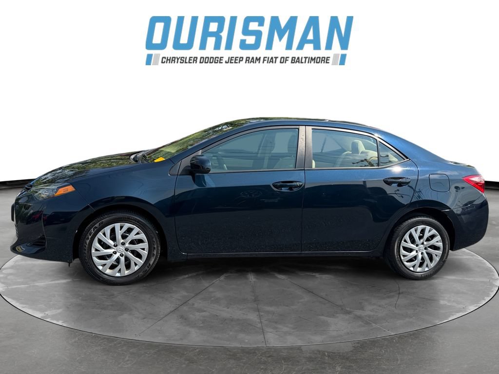 Used 2019 Toyota Corolla LE FWD image 3