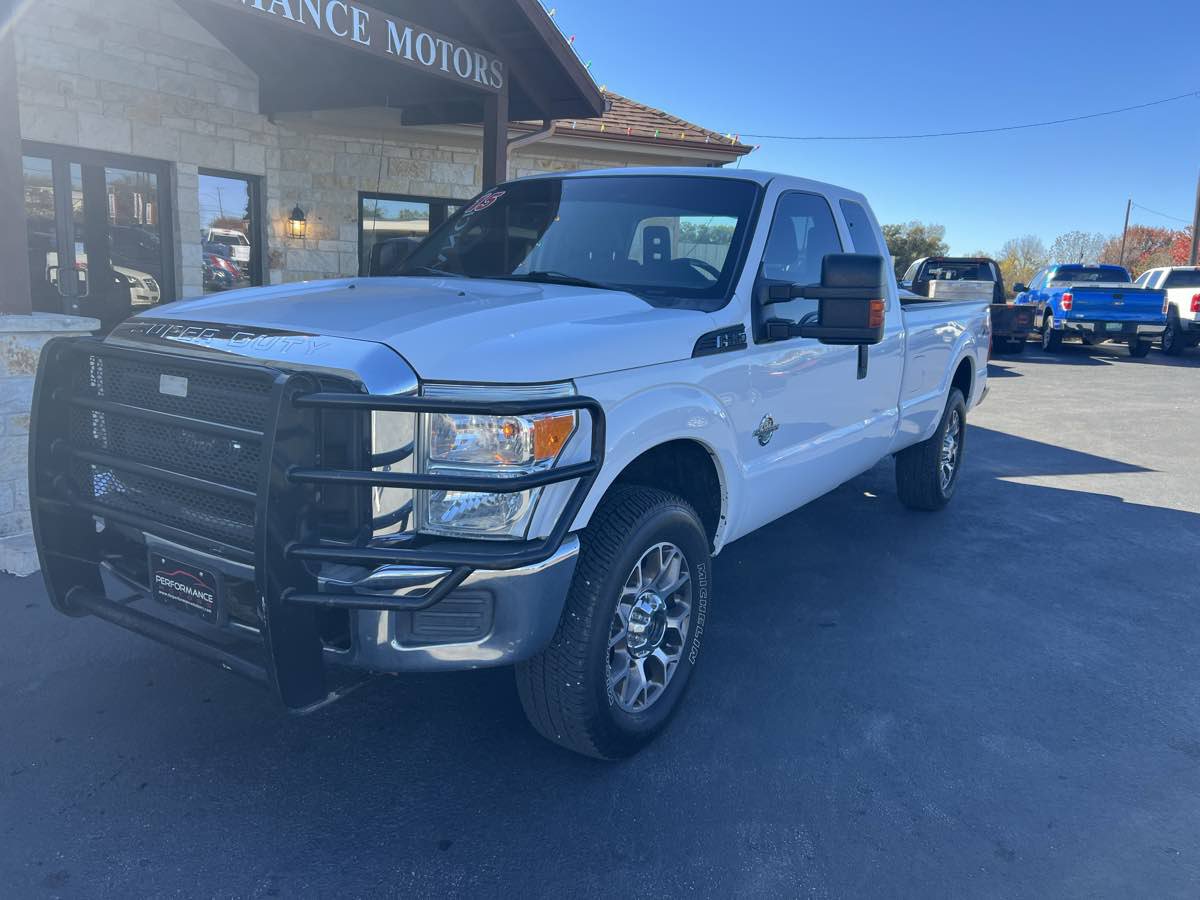 Used 2015 Ford F250 XL w/ XL Appearance Package AWD/4WD image 1