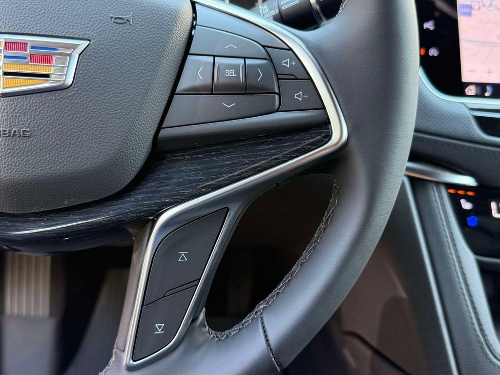New 2026 Cadillac XT5 Premium Luxury w/ Driver Assist Package AWD/4WD image 18
