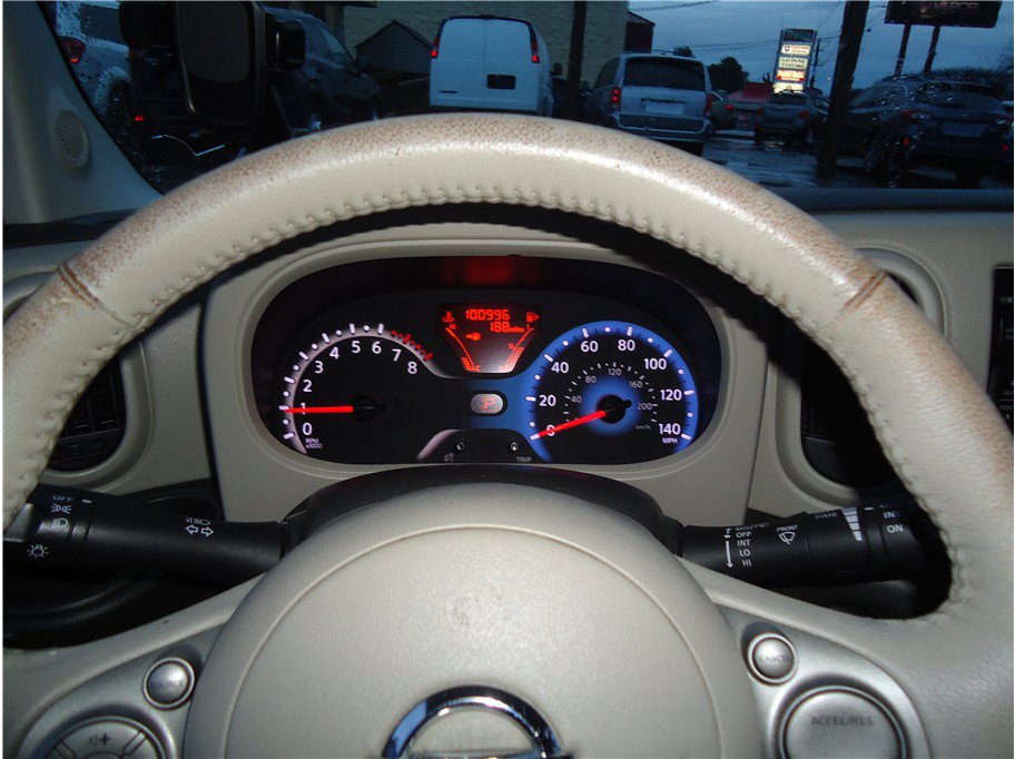 Used 2014 Nissan Cube 1.8 S w/ Interior Designer Package FWD image 25