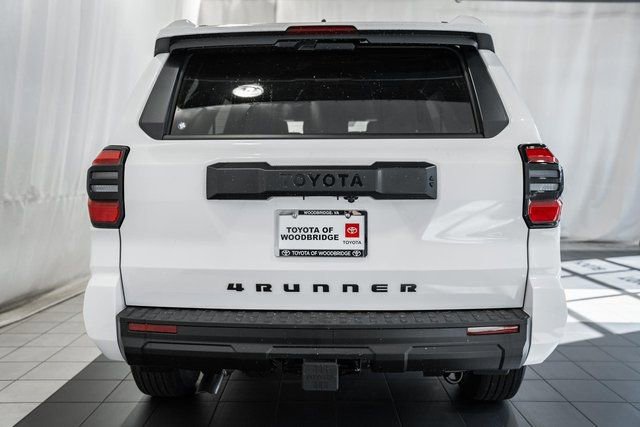 New 2026 Toyota 4Runner SR5 image 5