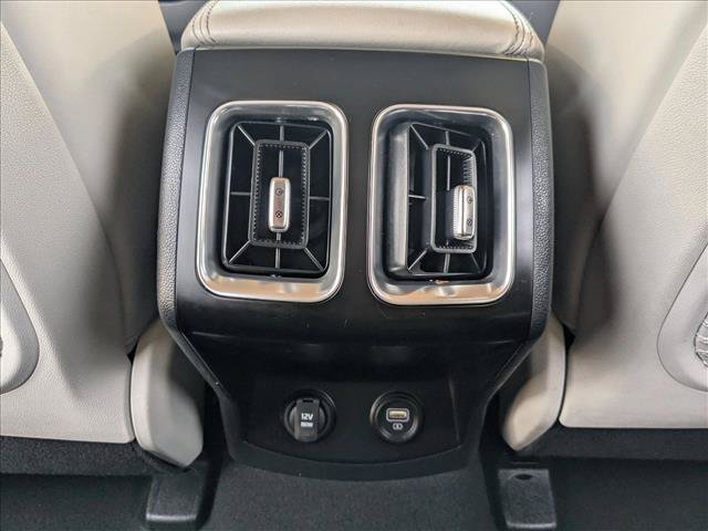 Used 2022 Kia Sorento EX FWD image 17