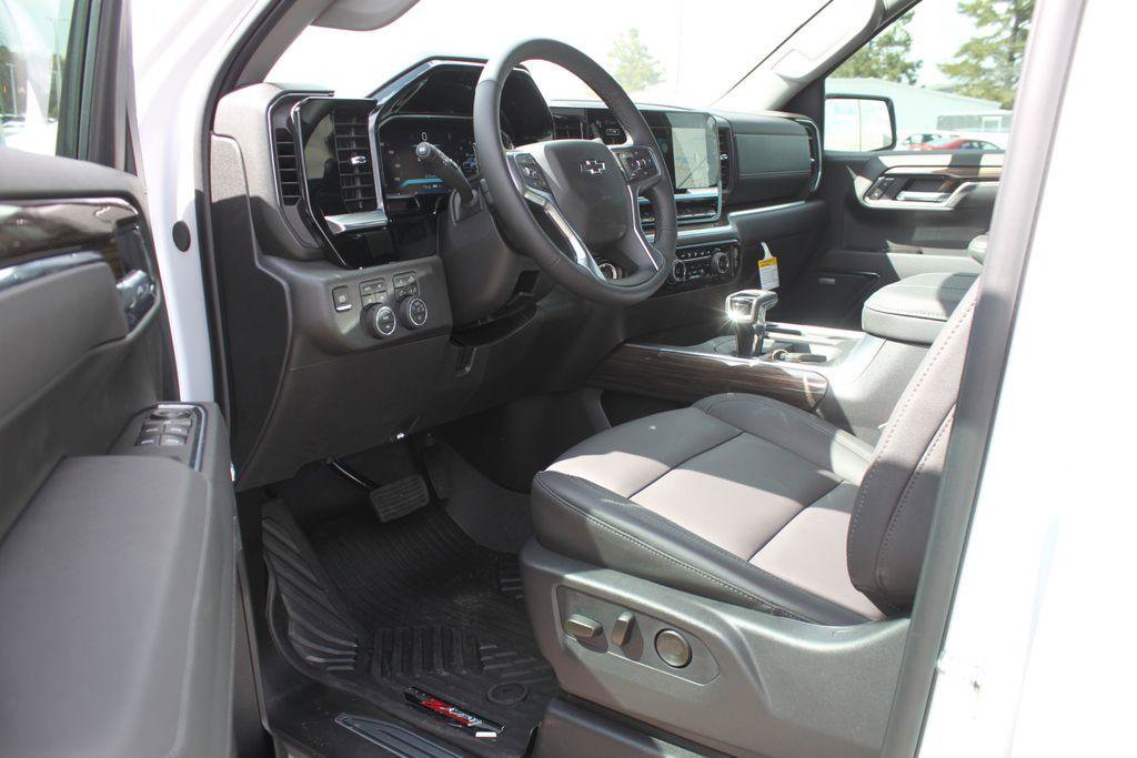 New 2026 Chevrolet Silverado 1500 LT Trail Boss w/ LT Trail Boss Premium Package AWD/4WD image 13