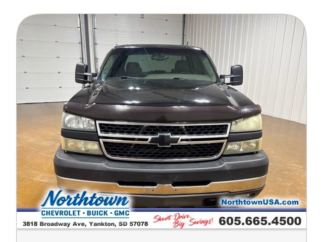 Used 2007 Chevrolet Silverado 2500 LT w/ Heavy-Duty Power Package image 9