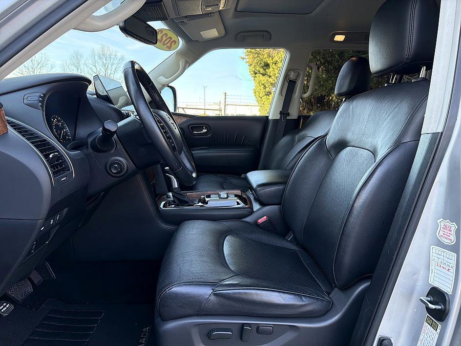 Used 2023 Nissan Armada SL image 11