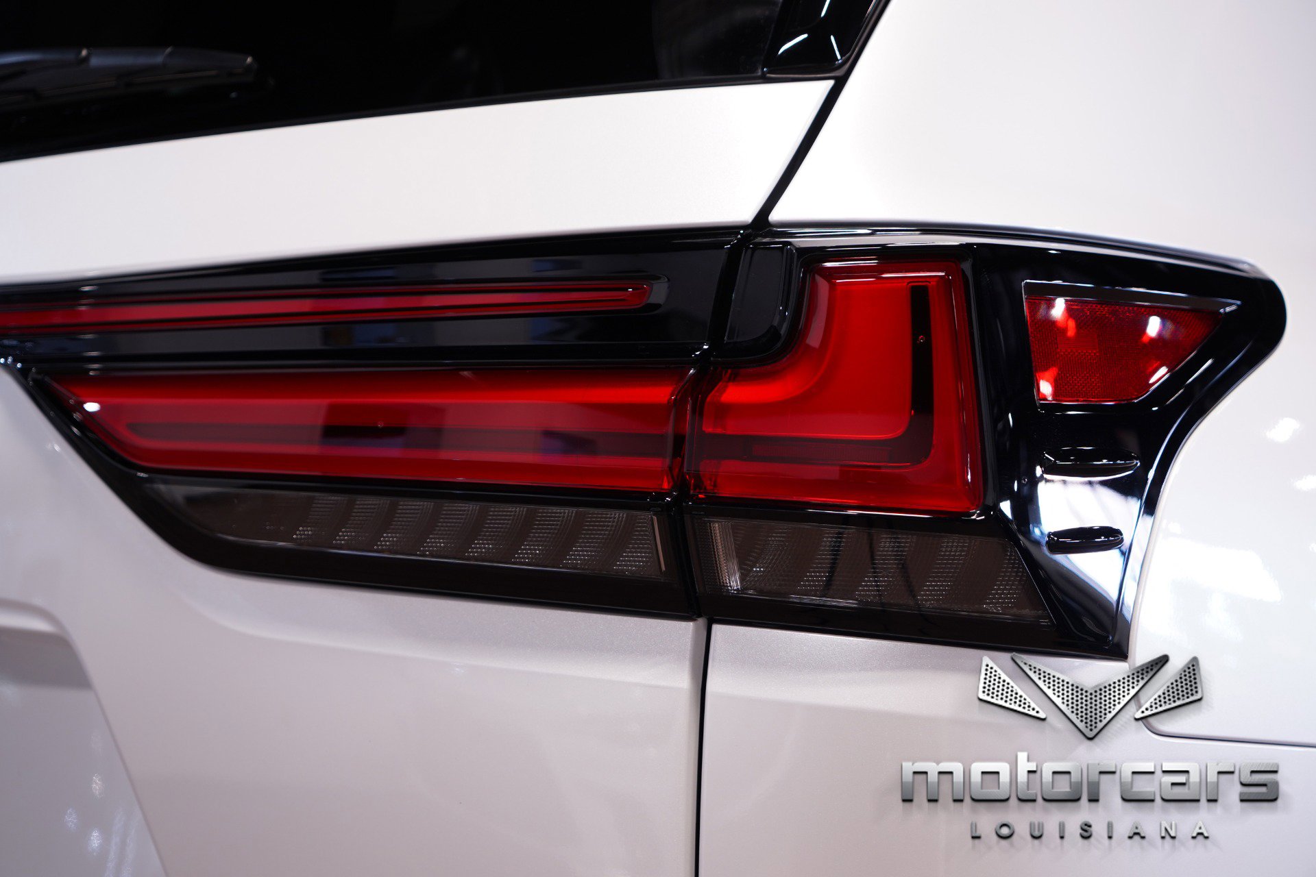 Used 2025 Lexus LX 600 4WD w/ Luxury Package image 18