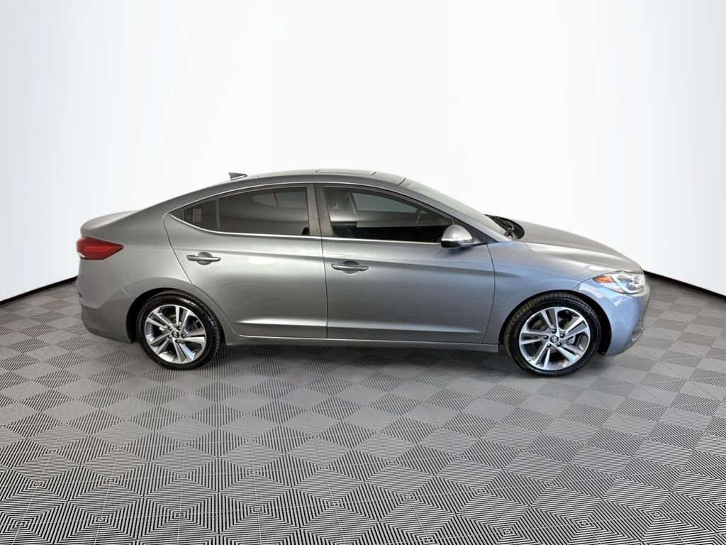 Used 2018 Hyundai Elantra Limited w/ Limited Ultimate Package 02 FWD image 9