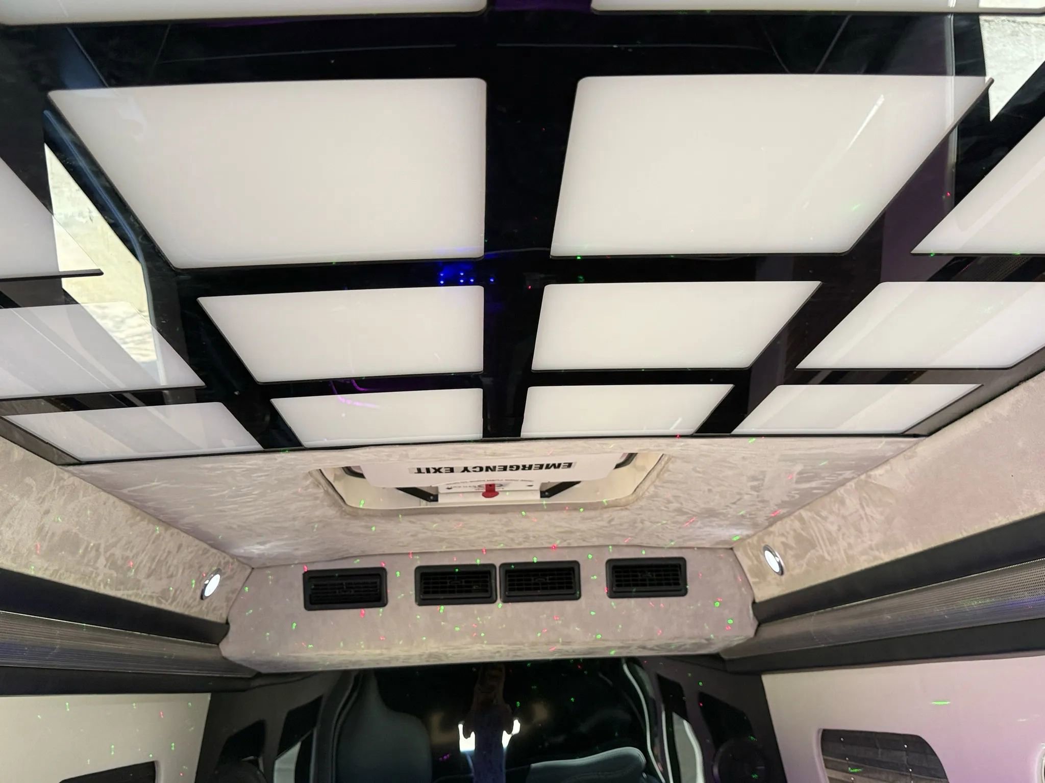 Used 2023 Mercedes-Benz Sprinter 3500 image 30